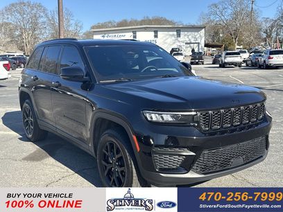Used 2023 Jeep Grand Cherokee Altitude