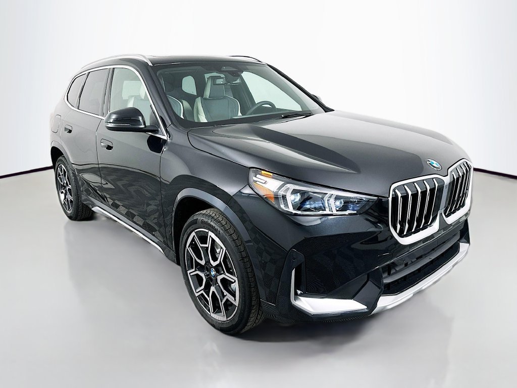 Used 2026 BMW X1 xDrive28i w/ Convenience Package AWD/4WD image 3