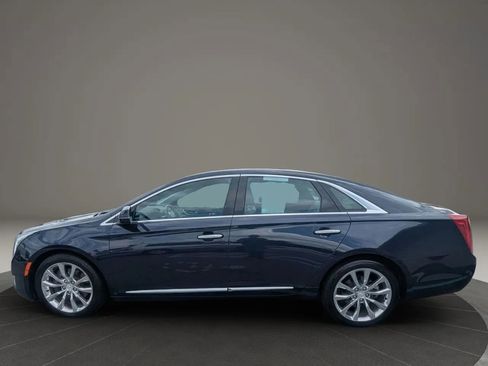 Used 2016 Cadillac XTS Premium w/ Driver Assist Package image 2