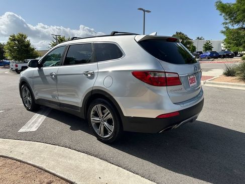 Used 2015 Hyundai Santa Fe GLS w/ Option Group 02 AWD/4WD image 8