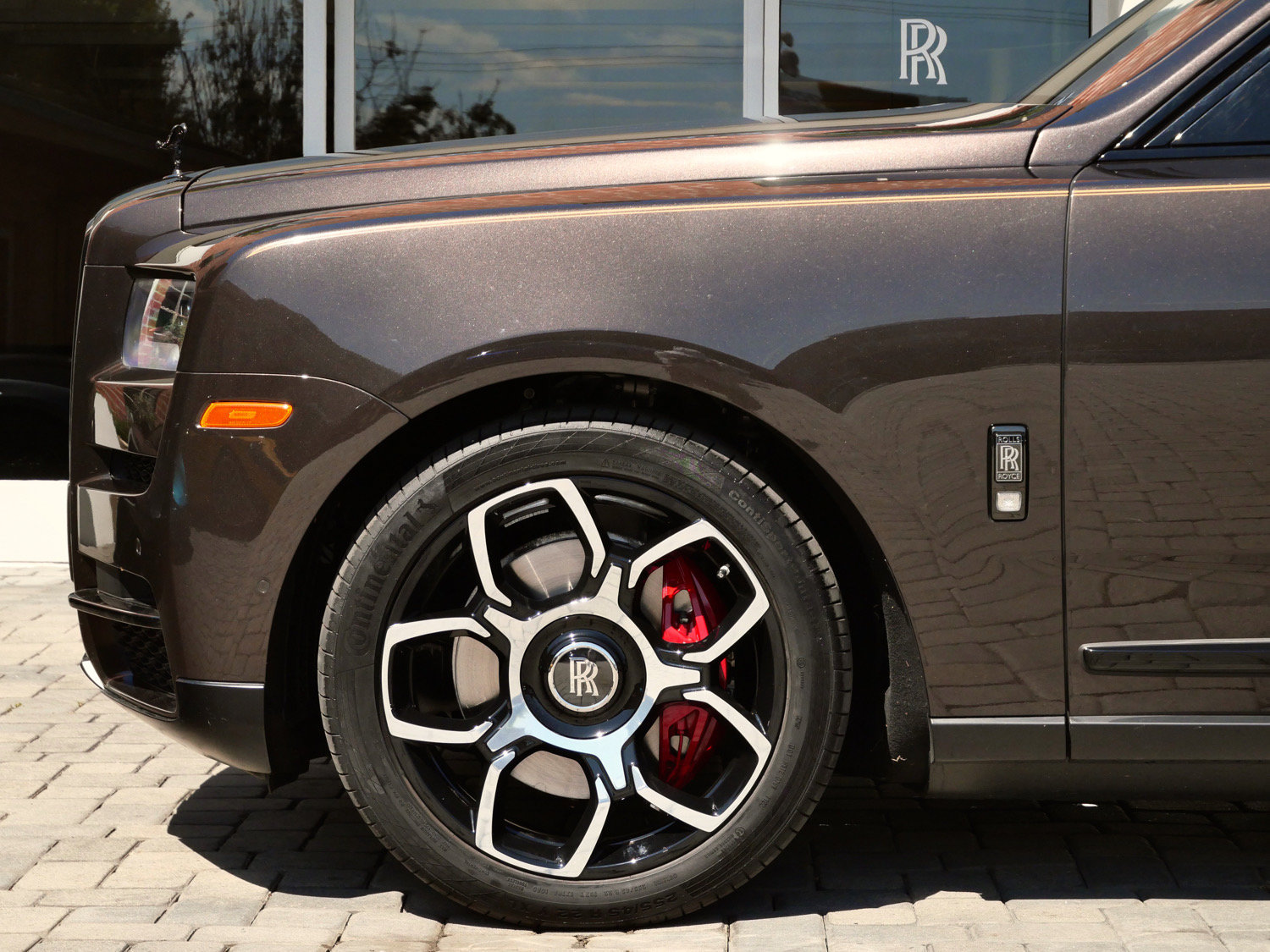 Certified 2023 Rolls-Royce Cullinan Black Badge w/ Driver's Package AWD/4WD image 12