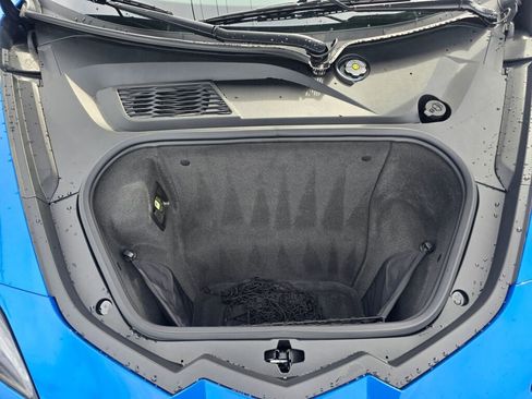 Used 2024 Chevrolet Corvette Stingray Preferred Cpe w/ Z51 Performance Package image 9