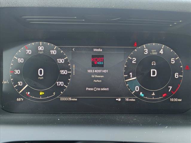 New 2025 Land Rover Discovery Sport S AWD/4WD image 11