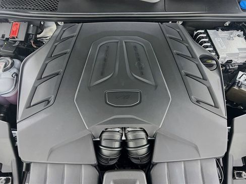 New 2026 Porsche Cayenne S image 32