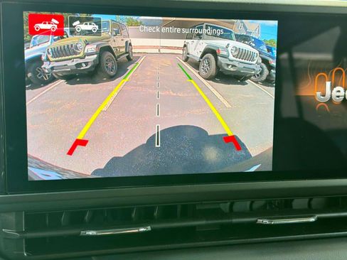 New 2026 Jeep Wrangler Unlimited Sahara AWD/4WD image 16