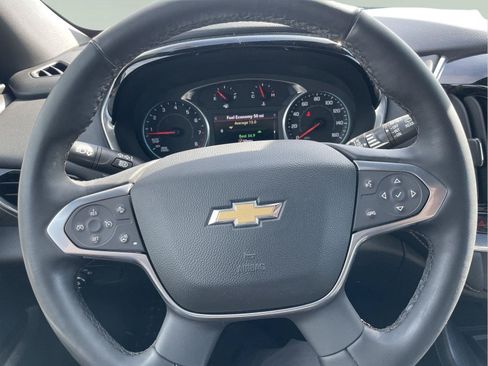 Used 2023 Chevrolet Traverse LT AWD/4WD image 28