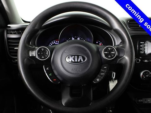 Used 2015 Kia Soul Base image 6