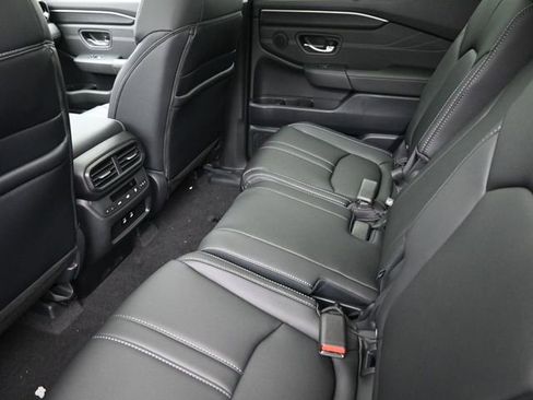 New 2026 Honda Pilot Touring image 21