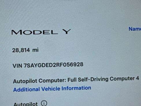 Used 2024 Tesla Model Y Long Range image 18