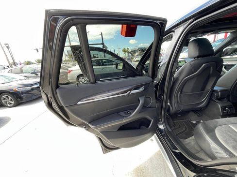 Used 2018 BMW X1 xDrive28i w/ Premium Package AWD/4WD image 17