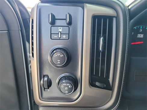 Used 2019 GMC Sierra 2500 Denali image 17