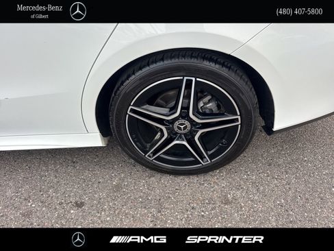 Used 2023 Mercedes-Benz CLA 250 image 7