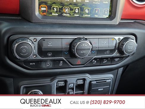 Used 2018 Jeep Wrangler Unlimited Rubicon AWD/4WD image 19