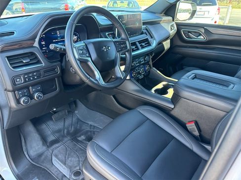 Certified 2023 Chevrolet Tahoe Z71 w/ Luxury Package image 8