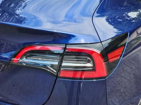Used 2023 Tesla Model 3 Standard Range RWD image 27