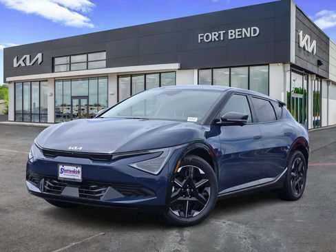 New 2025 Kia EV6 Wind image 1