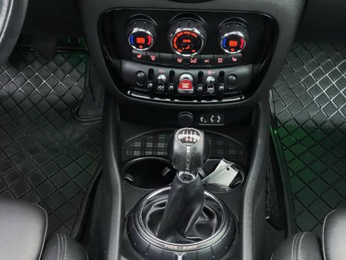 Used 2017 MINI Cooper Clubman S image 26
