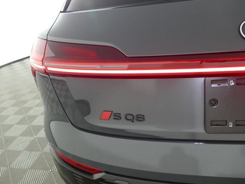 Used 2024 Audi Q8 e-tron Prestige AWD/4WD image 31