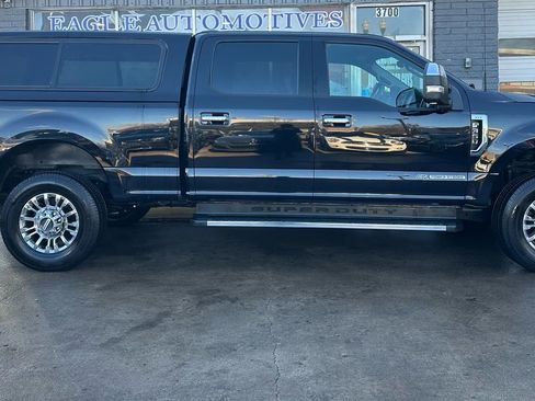 Used 2022 Ford F350 XLT w/ XLT Premium Package image 2