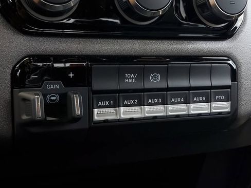 New 2026 RAM 3500 Tradesman w/ Chrome Appearance Group A AWD/4WD image 37