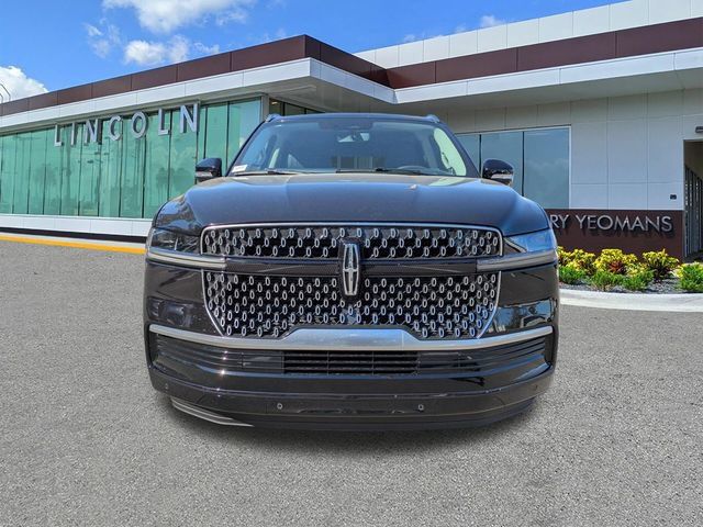 New 2026 Lincoln Navigator Premiere AWD/4WD image 9