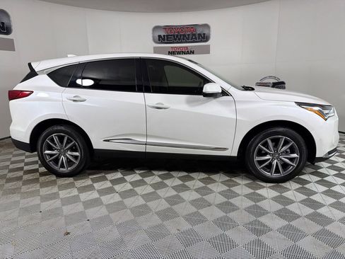 Used 2023 Acura RDX w/ Technology Package image 4