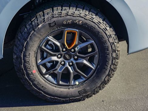 New 2025 Ford Expedition Tremor image 9