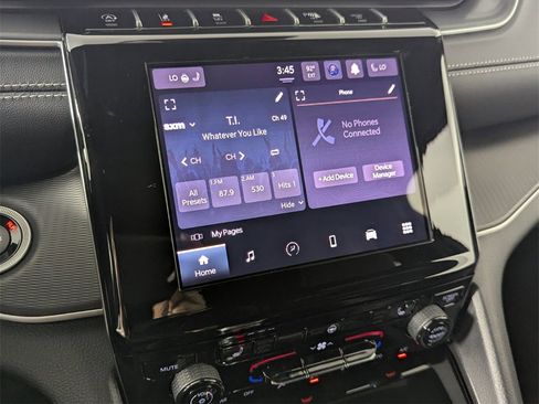 New 2025 Jeep Grand Cherokee Laredo X w/ Luxury Tech Group I image 22