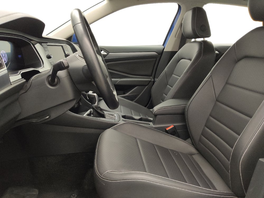 Used 2024 Volkswagen Jetta SE FWD image 17