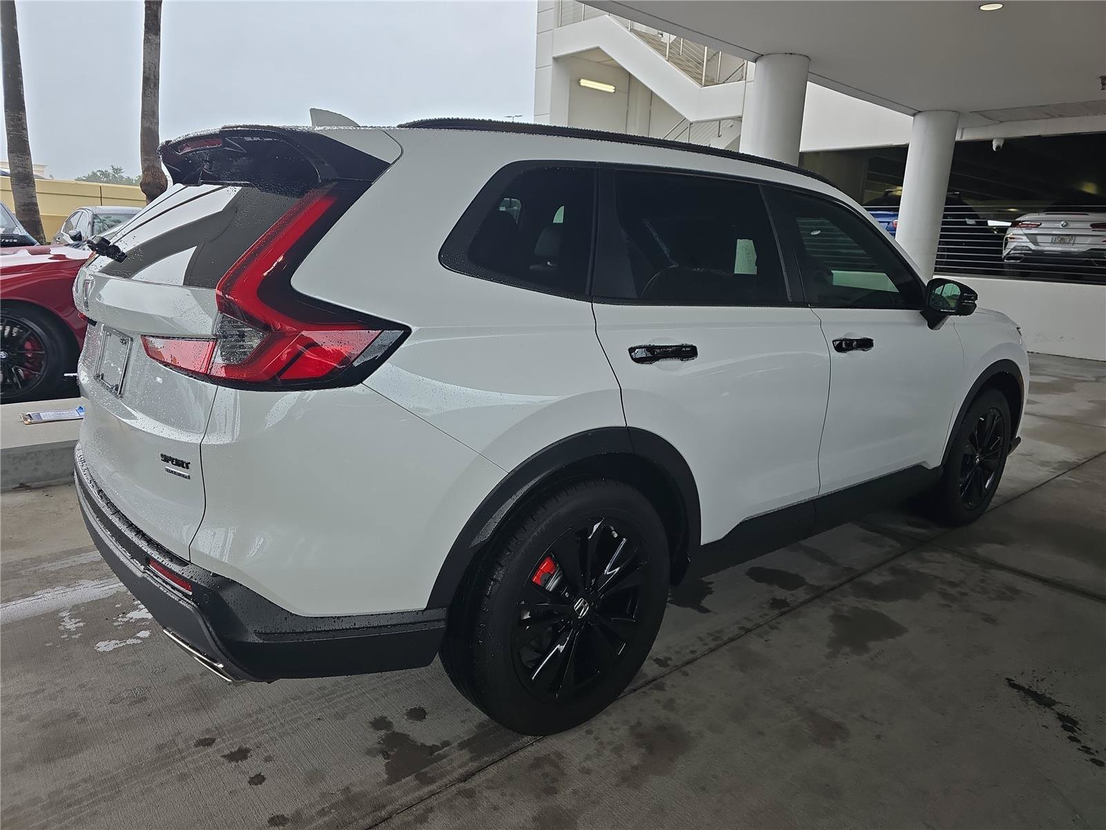 Used 2023 Honda CR-V Sport Touring image 3