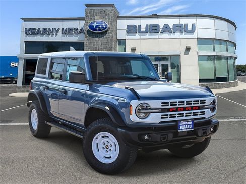 Used 2023 Ford Bronco Heritage Edition image 1