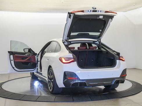 Certified 2023 BMW i4 eDrive40 w/ M Sport Package RWD image 25