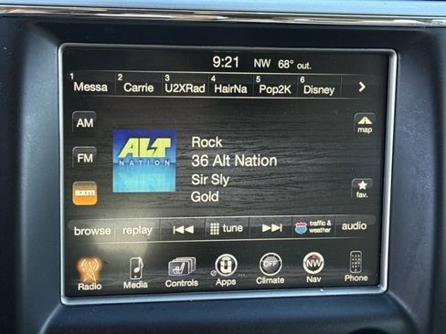 Used 2016 Jeep Grand Cherokee Limited w/ Luxury Group II image 24