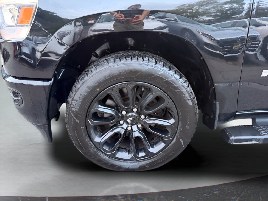 Used 2023 RAM 1500 Laramie AWD/4WD image 10