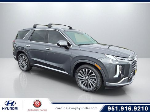 Used 2024 Hyundai Palisade Calligraphy image 1