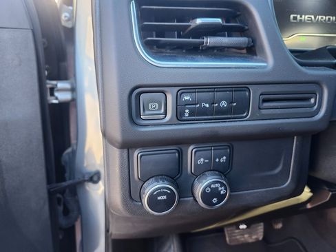 Used 2023 Chevrolet Tahoe LT image 11