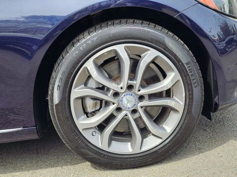Used 2016 Mercedes-Benz C 300 4MATIC Sedan image 9