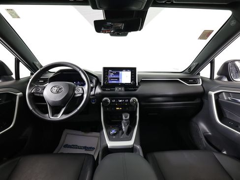 Used 2021 Toyota RAV4 XSE AWD/4WD image 28