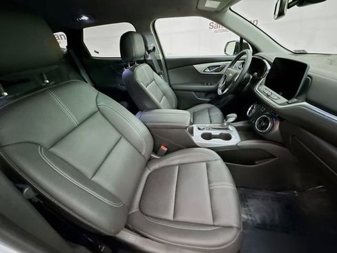 Used 2025 Chevrolet Blazer LT w/ Midnight/Sport Edition image 31