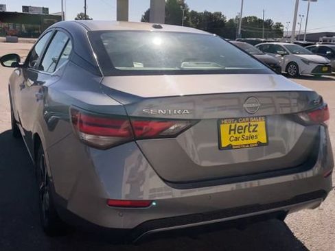 Used 2024 Nissan Sentra SV FWD image 8