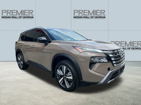 New 2025 Nissan Rogue SL w/ SL Premium Package image 3