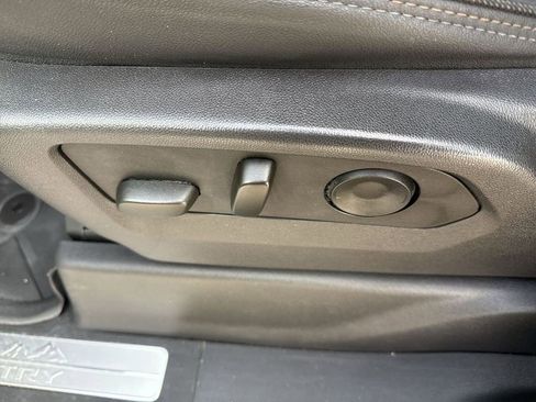 Certified 2024 Chevrolet Silverado 1500 High Country w/ High Country Premium Package image 18