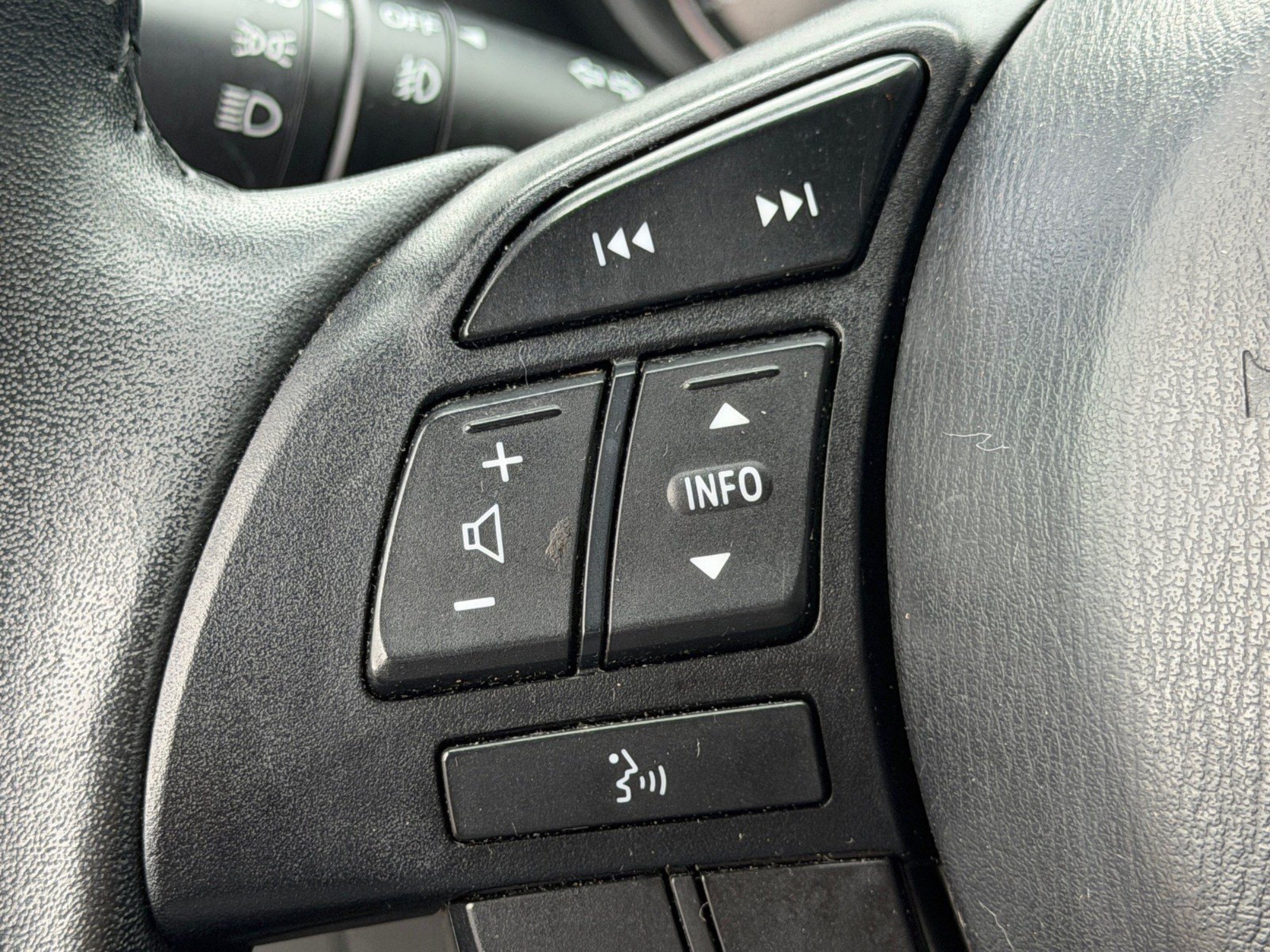Used 2013 MAZDA CX-5 Grand Touring w/ GT Tech Pkg AWD/4WD image 24