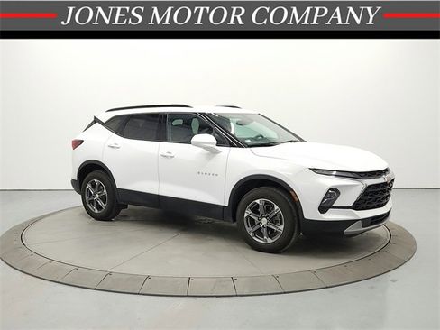 Used 2023 Chevrolet Blazer LT w/ Convenience Package image 1