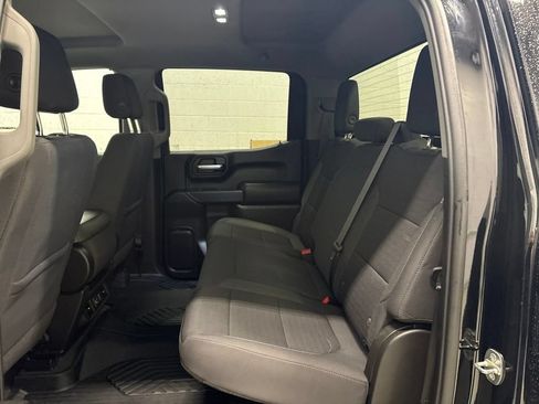 Used 2021 Chevrolet Silverado 1500 LT AWD/4WD image 34