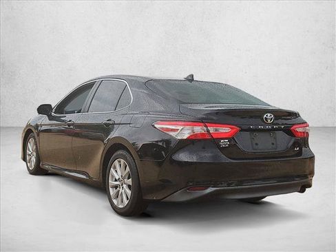 Used 2020 Toyota Camry LE w/ Protection Package (Q2) FWD image 7