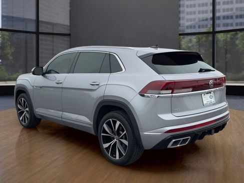 Used 2024 Volkswagen Atlas Cross Sport SEL Premium R-Line AWD/4WD image 7