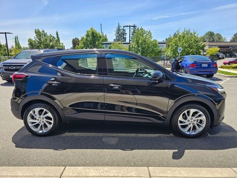 New 2027 Chevrolet Bolt LT w/ Comfort Package FWD image 6