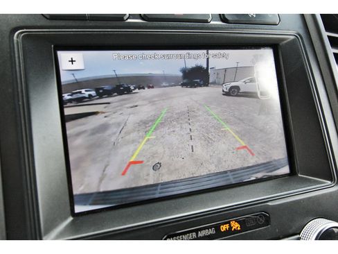 Used 2019 Ford Expedition Limited AWD/4WD image 28