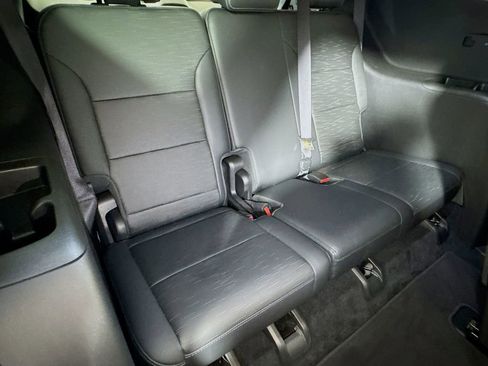 Certified 2025 Buick Enclave Sport Touring FWD image 26